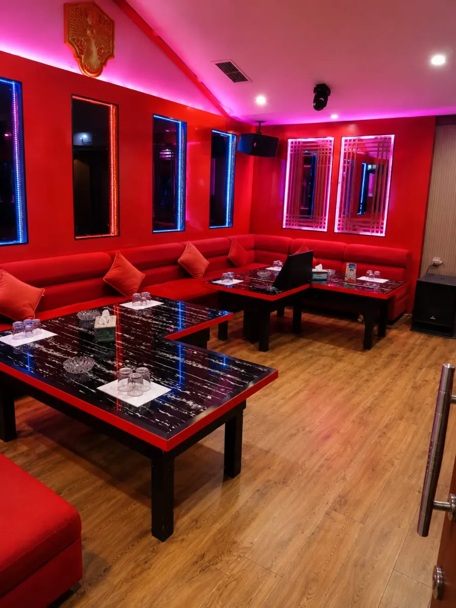 Room Red